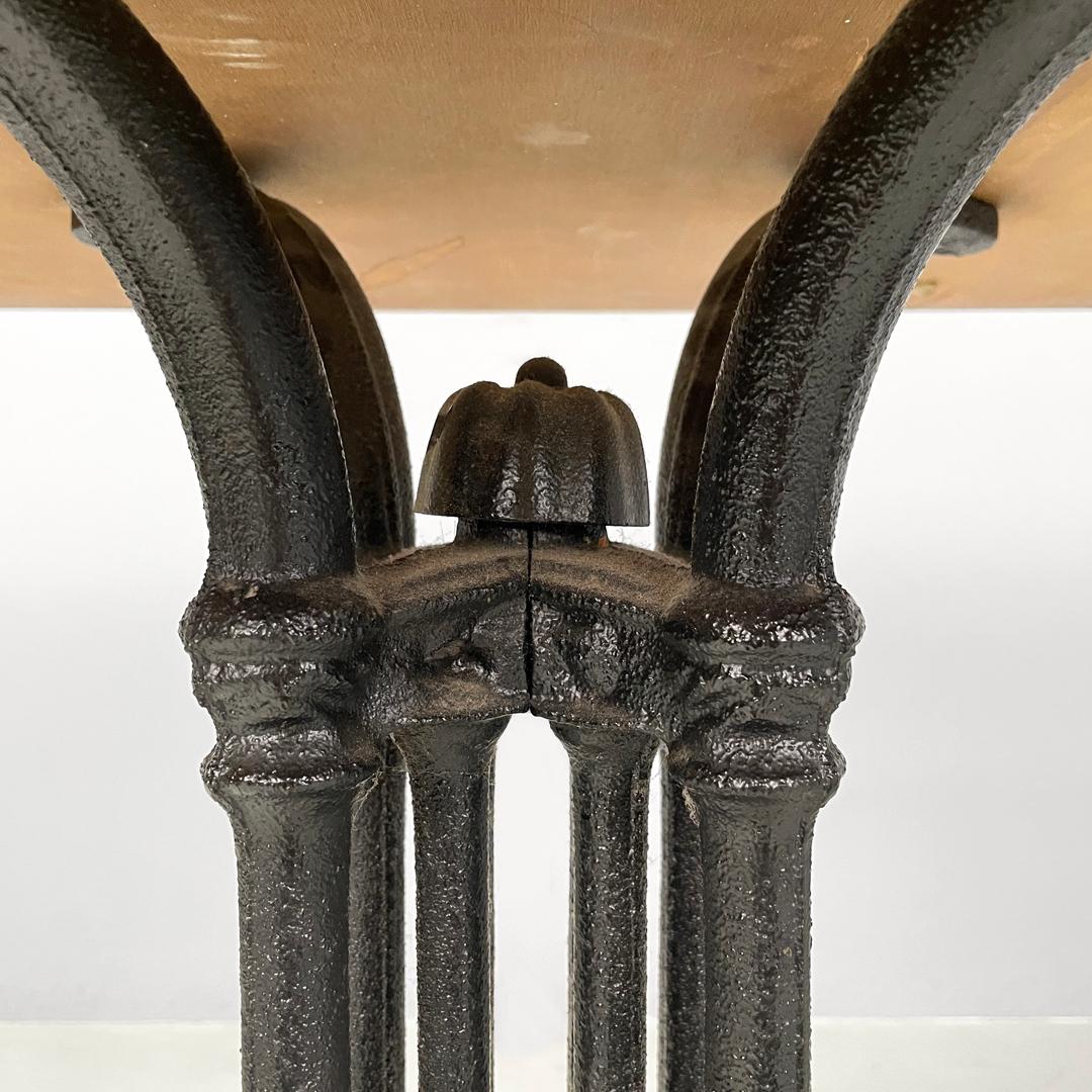 Table de bar italienne post-moderne et décorée en fonte noire, années 1990 en vente 6