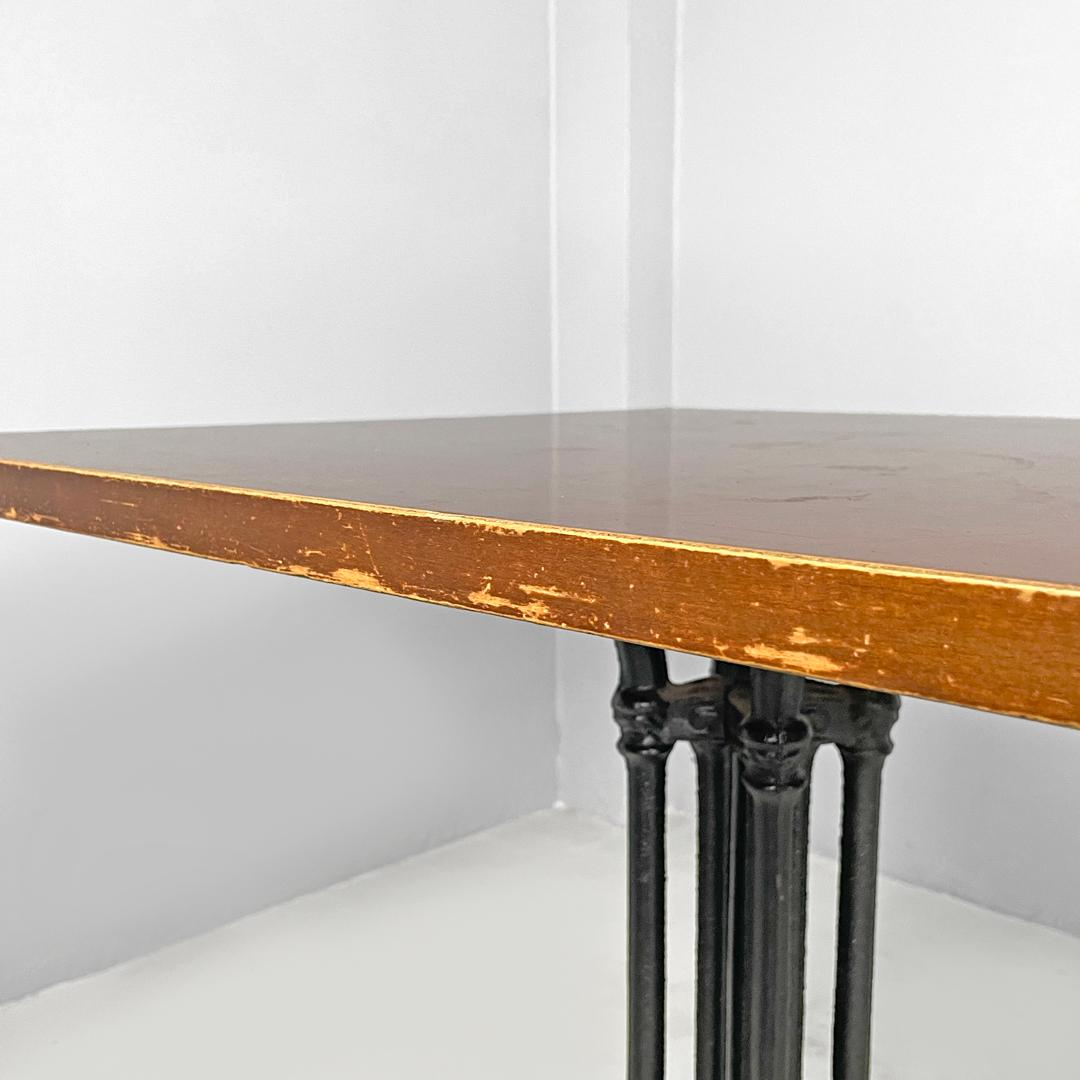 Table de bar italienne post-moderne et décorée en fonte noire, années 1990 en vente 6