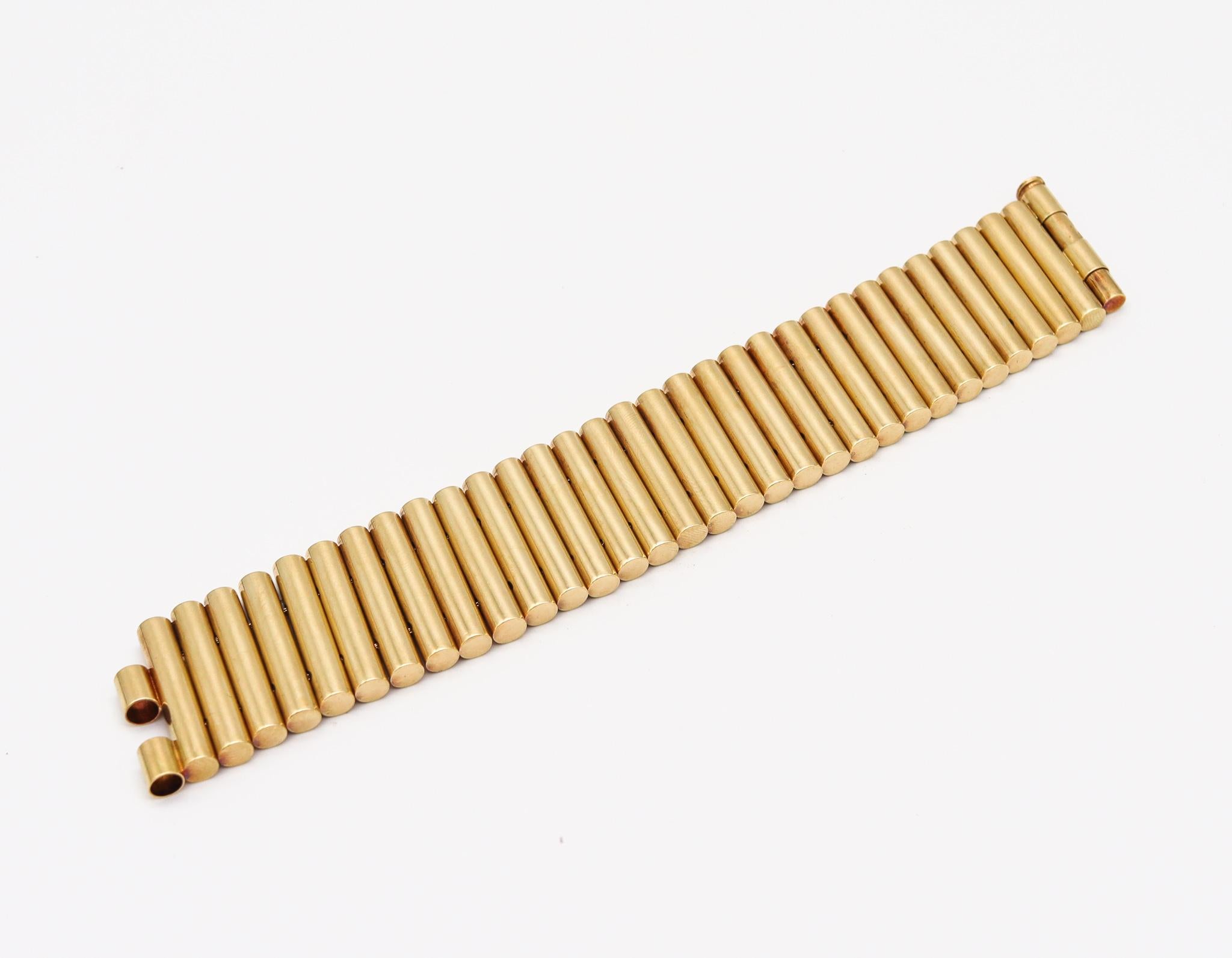 Italian Post War 1950 Retro Modern Geometric Bracelet in Solid 14Kt Yellow Gold In Excellent Condition For Sale In Miami, FL