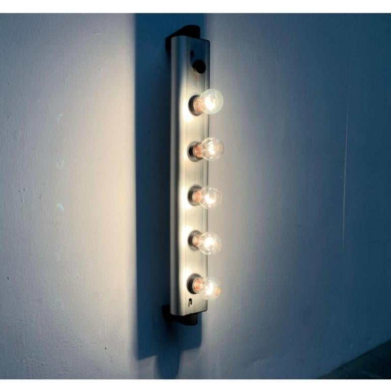 Italian Postmodern Aton Barra Wall Lamp by Ernesto Gismondi for Artemide, 1980s For Sale 2