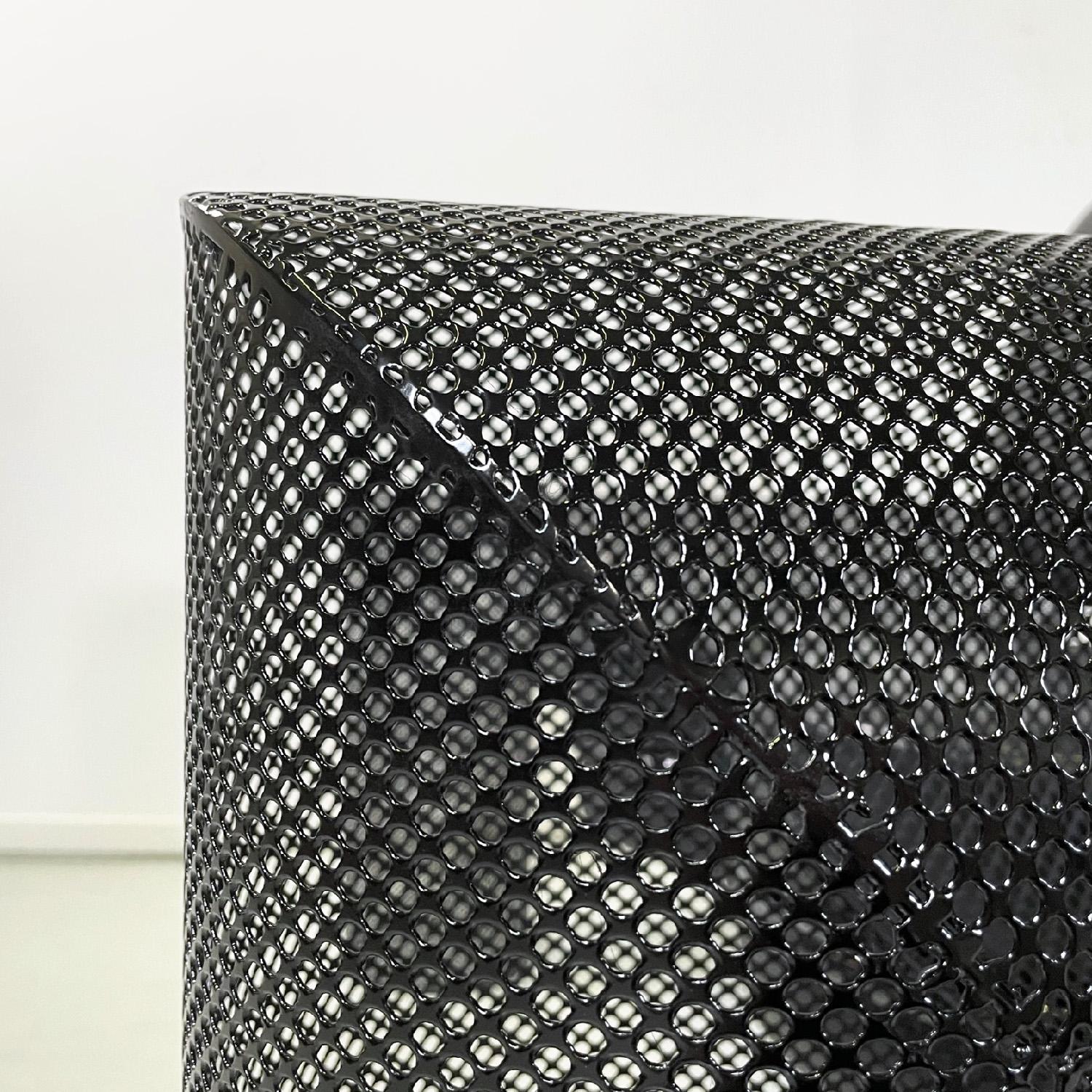 Italian postmodern black sofa Re e Regina by Mario Botta for Alias, 1980s For Sale 7