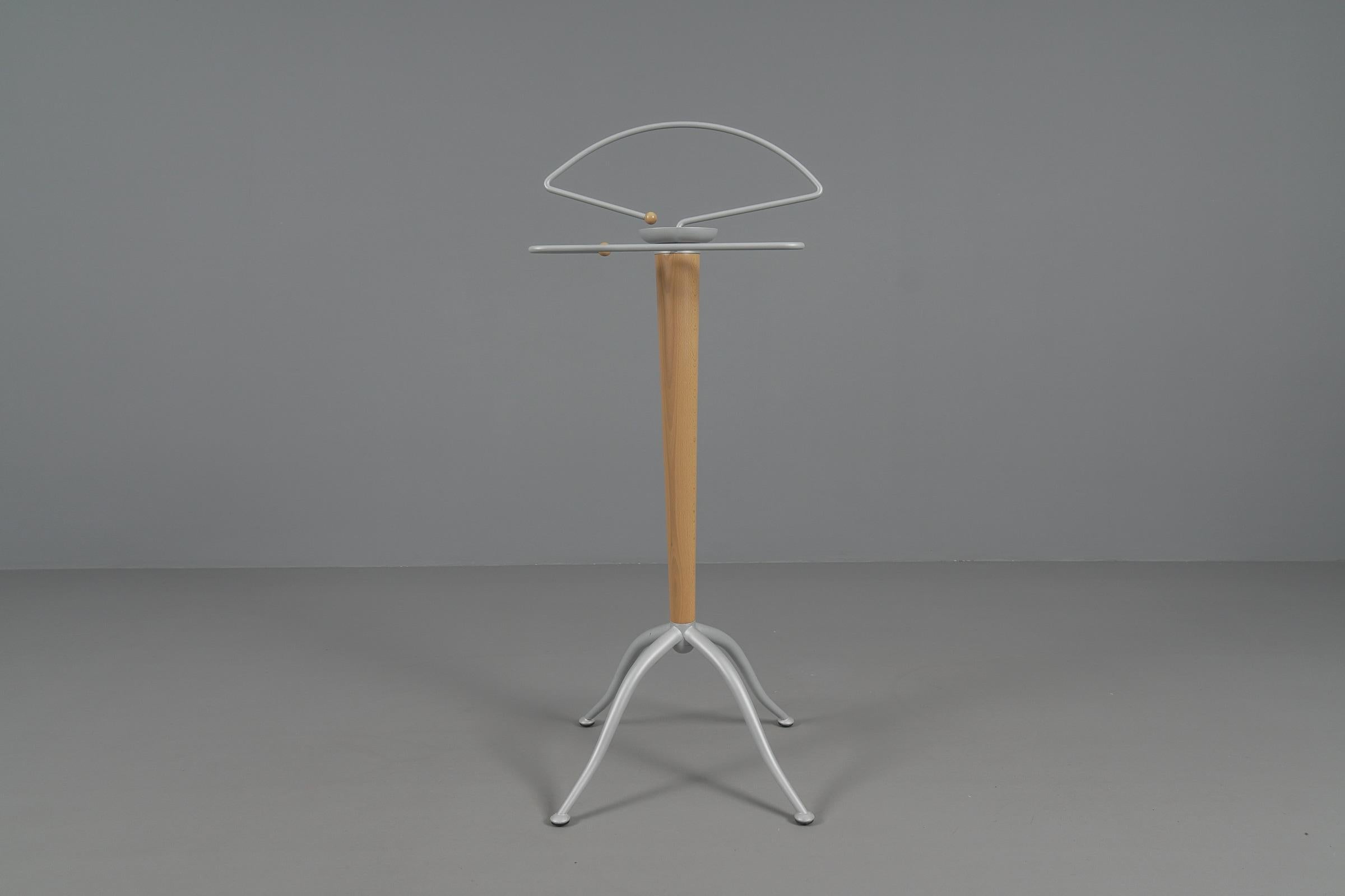 Post-Modern Italian Postmodern Calligaris Valet Stand, Made in Italy 1980s For Sale