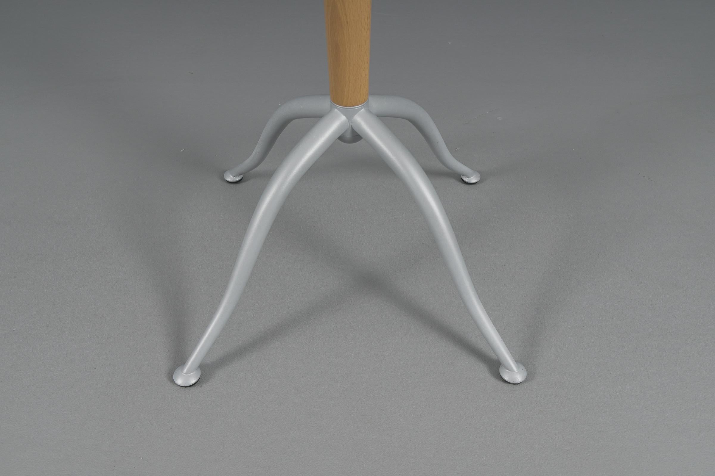 Italian Postmodern Calligaris Valet Stand, Made in Italy 1980s For Sale 2