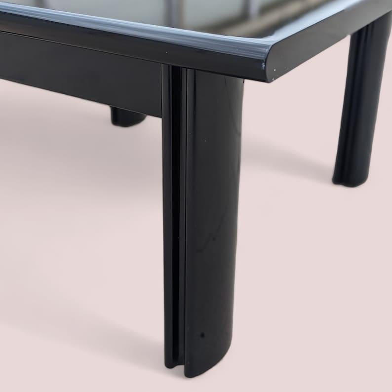 Italian Postmodern Coffee Table, Black Lacquer, Wood, 80s, Living Room 3