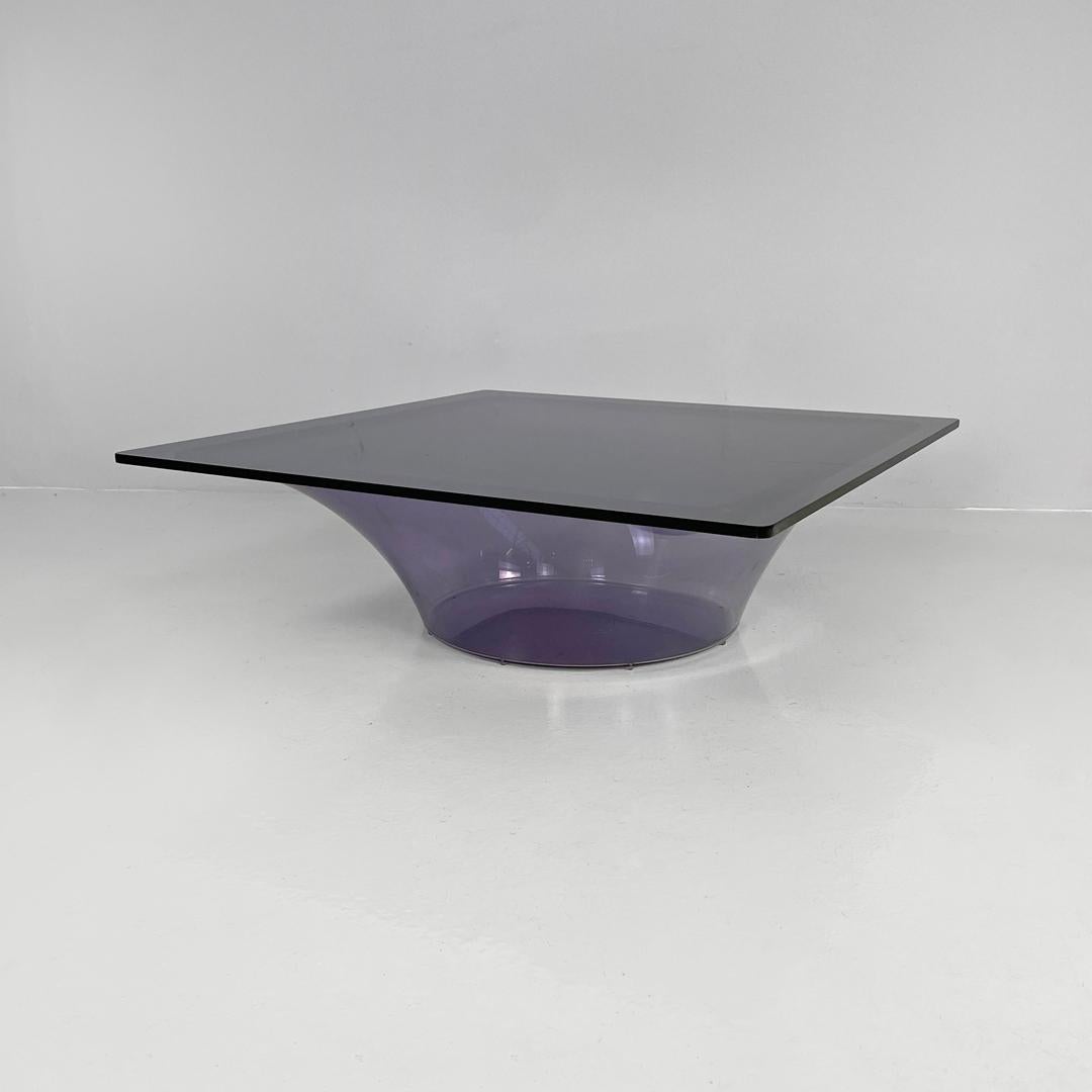Late 20th Century Italian modern coffee table in purple plexiglass and smoked glass, 1970s For Sale