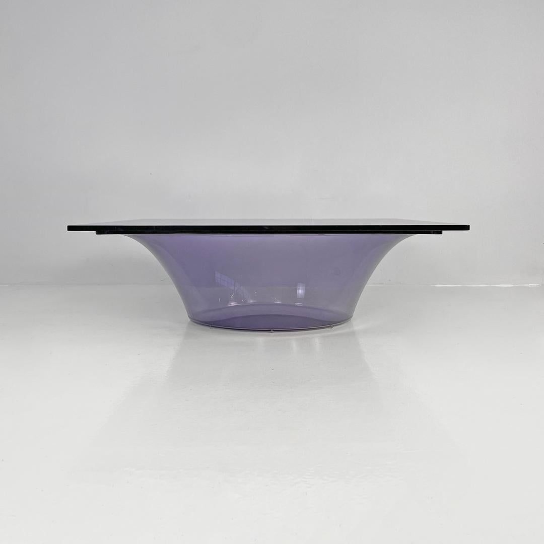 Italian modern coffee table in purple plexiglass and smoked glass, 1970s For Sale 1