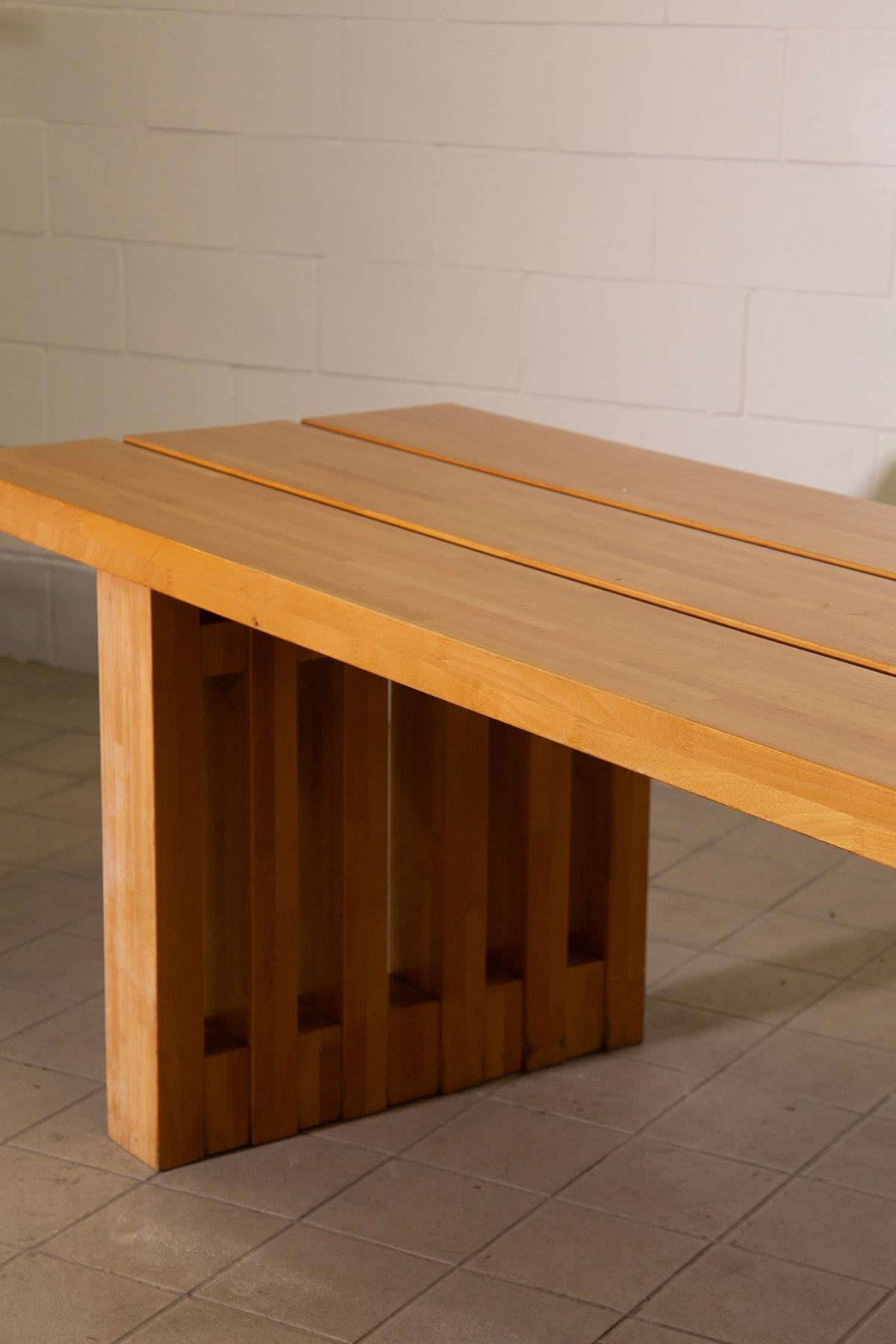 Late 20th Century Italian postmodern Dining Table attr. to Tito Pinori in vendita