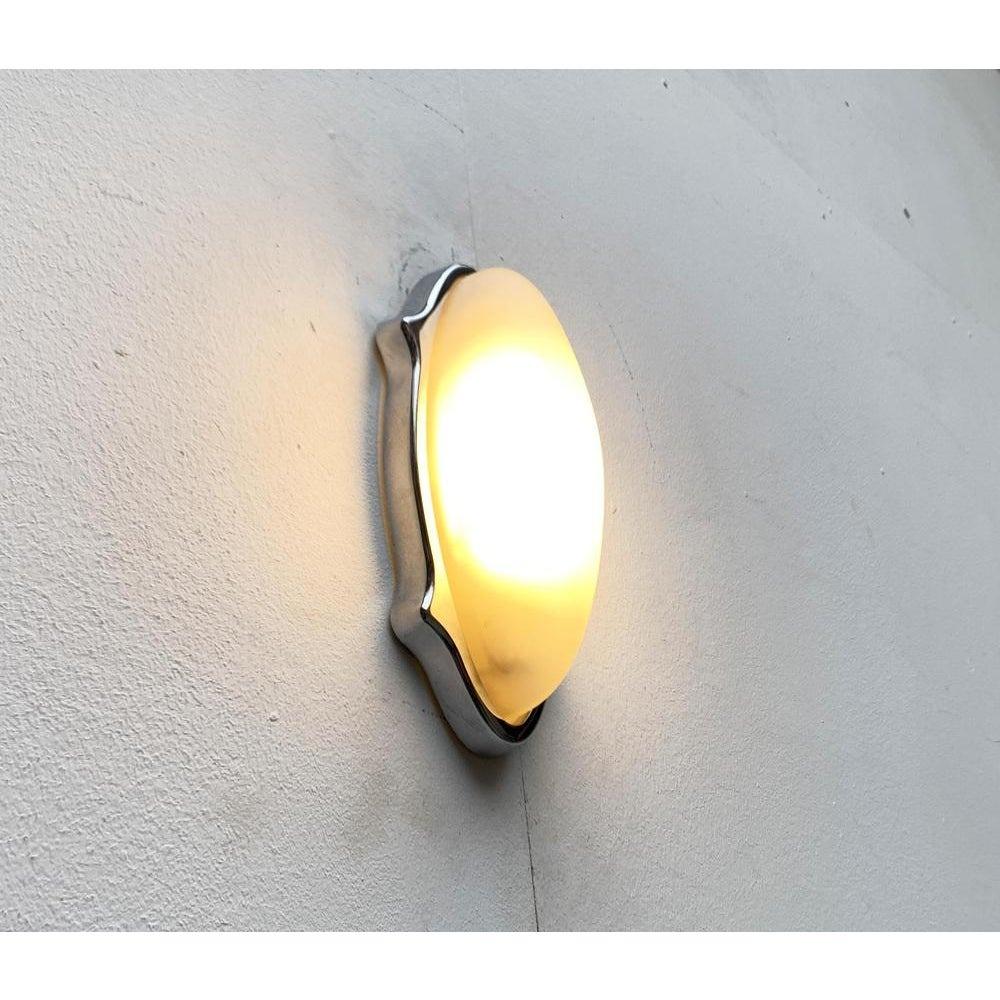 Italian Postmodern Geco 1 Indoor and Outdoor Wall Lamp for Arteluce, 1990s For Sale 4