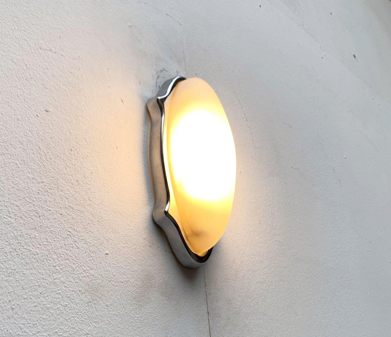 Italian Postmodern Geco 1 Indoor and Outdoor Wall Lamp for Arteluce, 1990s For Sale 4