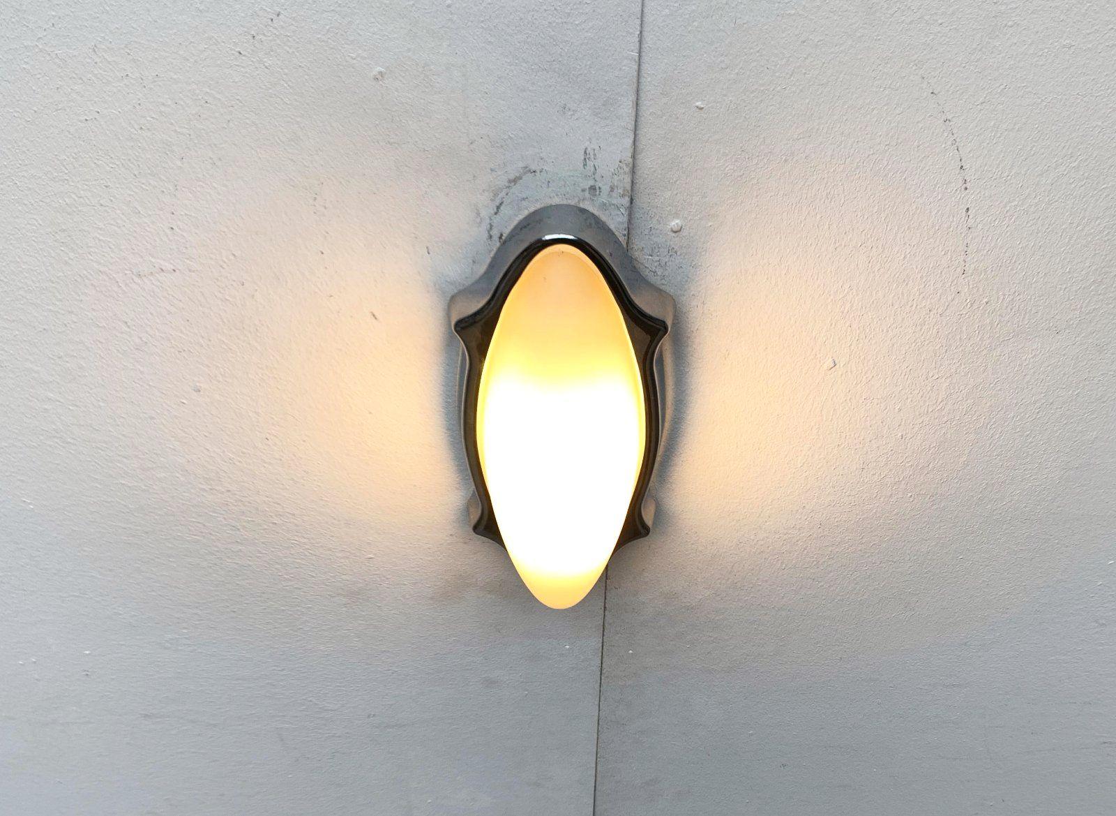 Italian Postmodern Geco 1 Indoor and Outdoor Wall Lamp for Arteluce, 1990s For Sale 8