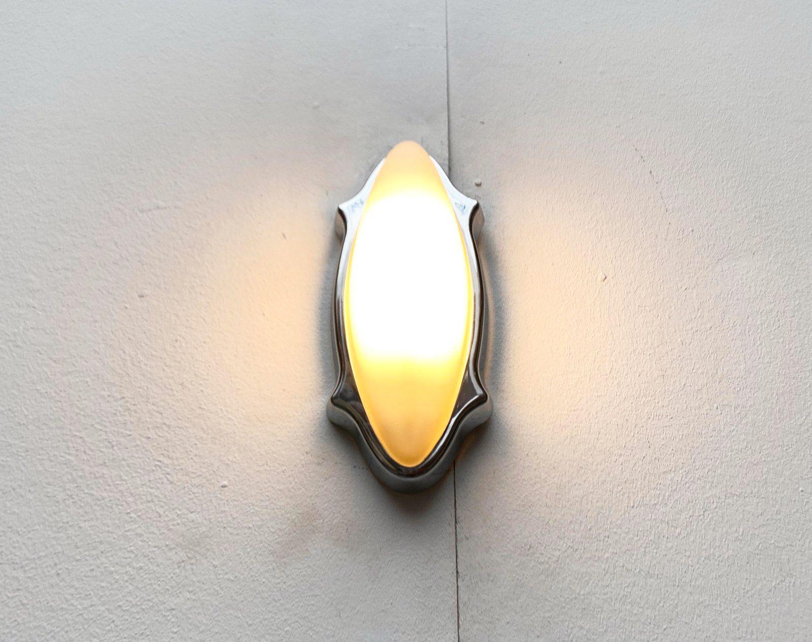 Post-Modern Italian Postmodern Geco 1 Indoor and Outdoor Wall Lamp for Arteluce, 1990s For Sale