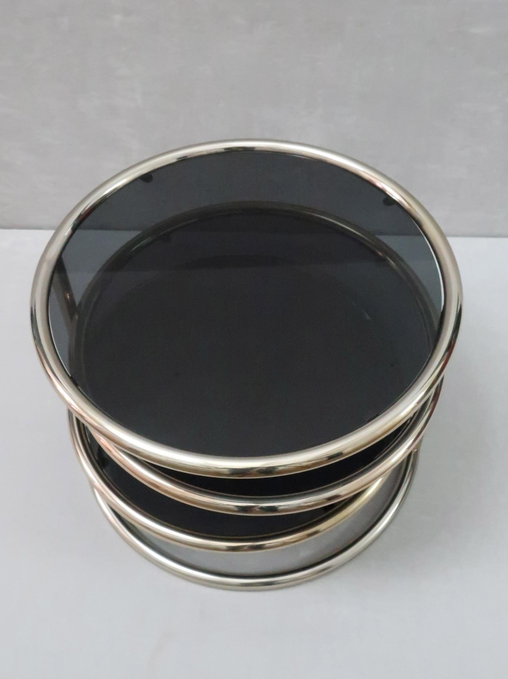 Table basse pivotante italienne postmoderne dorée dans le style de Milo Baughman Bon état - En vente à Macclesfield, GB