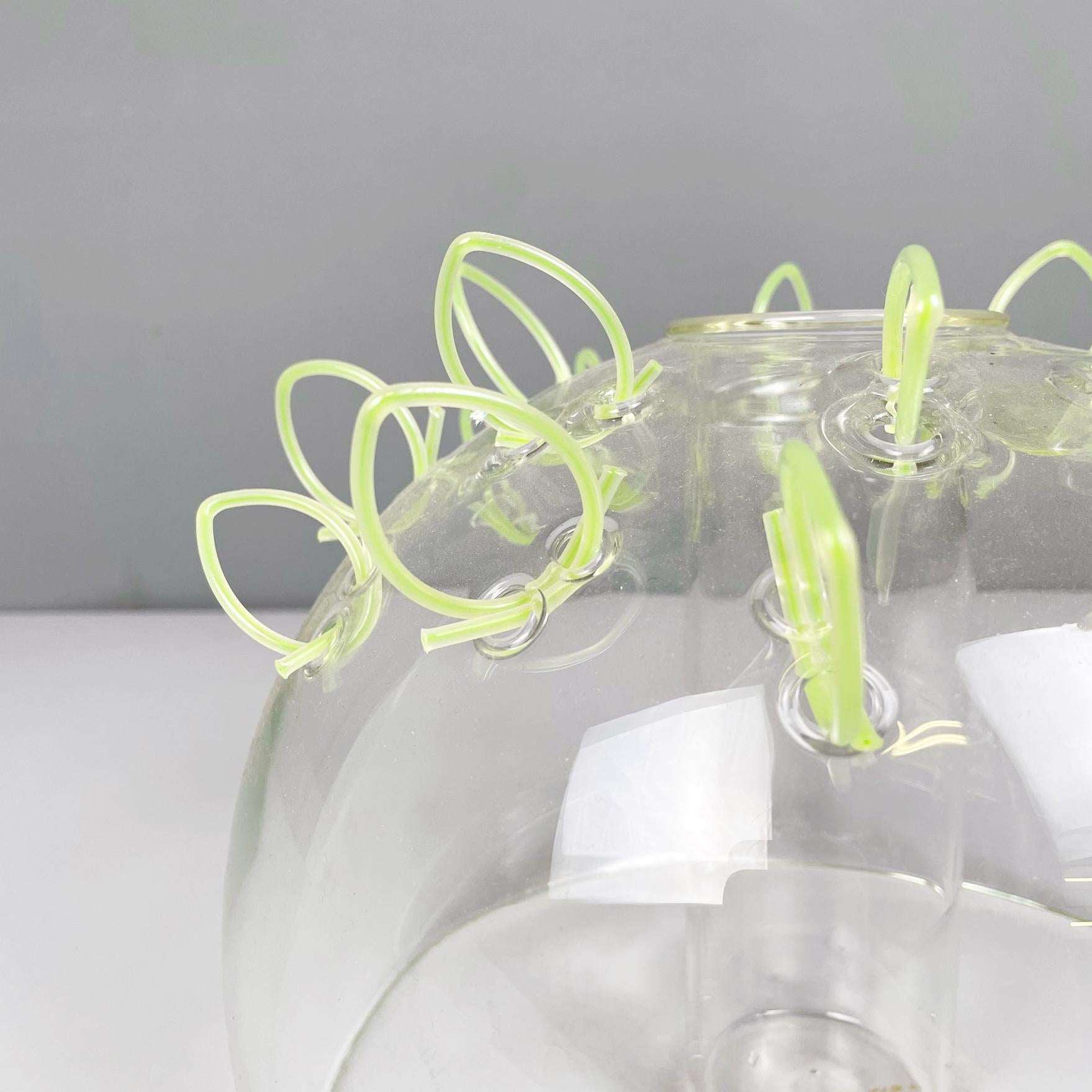 XXIe siècle et contemporain Vase italien postmoderne en verre et plastique vert de Cleto Munari, années 2000 en vente
