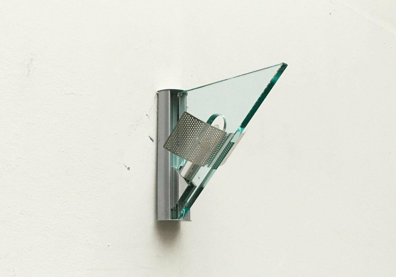 Lámpara posmoderna italiana Icaro de Carlo Forcolini para Artemide, años 80 en venta 5