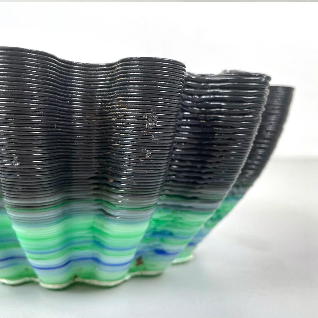 Italian postmodern irregular wavy plastic green black bowl pocket emptier, 2000s 1