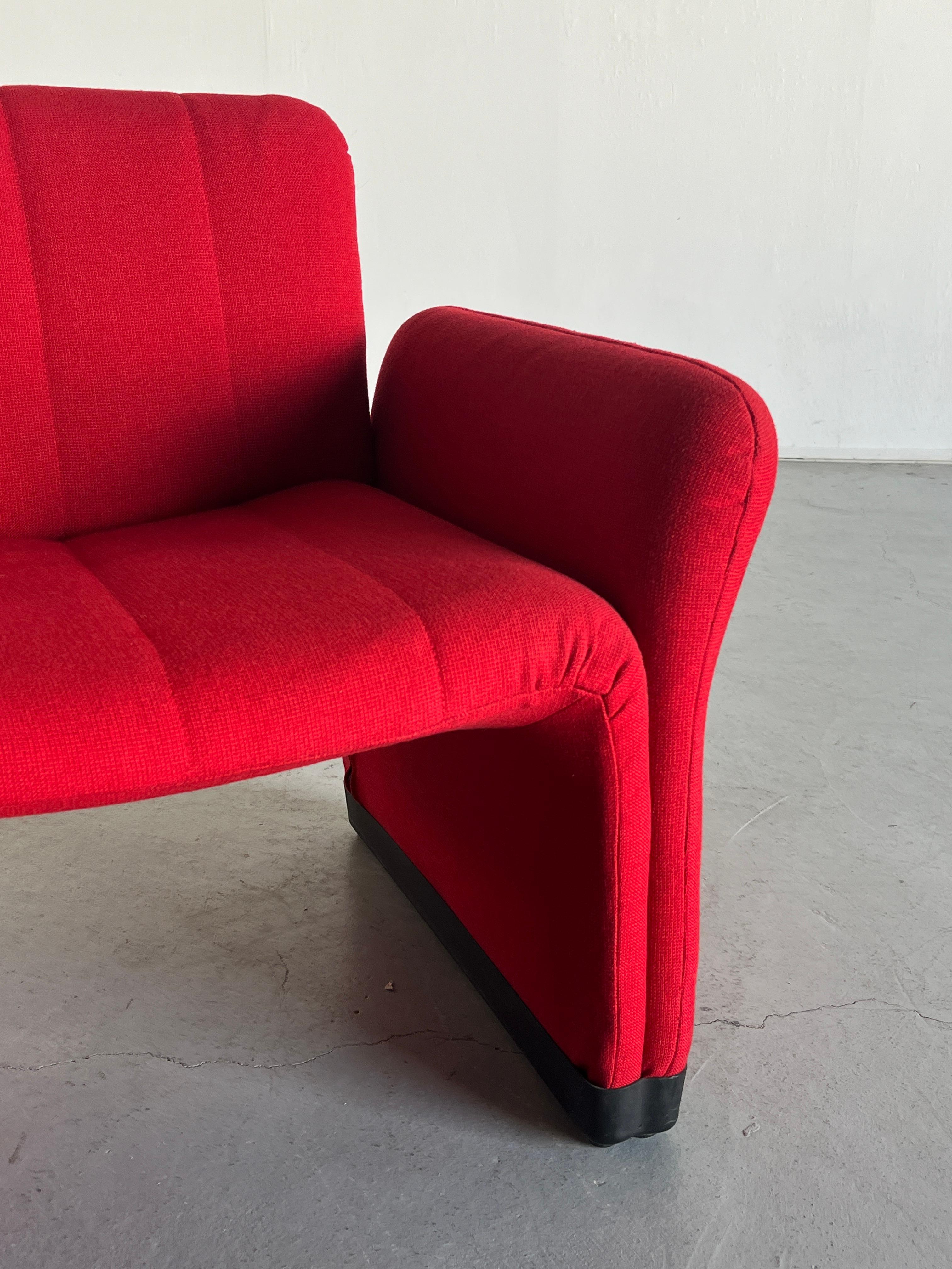 Siège d'amour italien postmoderne dans le style de Giancarlo Piretti, 1970 en vente 8