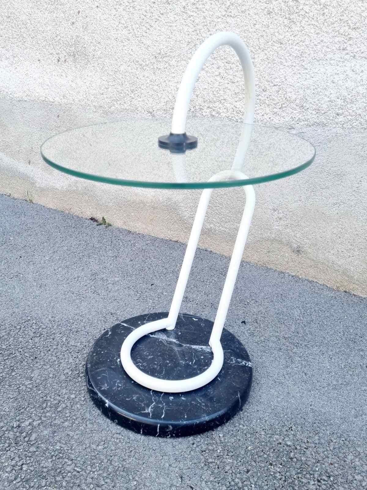 Table d'appoint postmoderne italienne en marbre et verre par Cattelan, Italie années 80 en vente 5