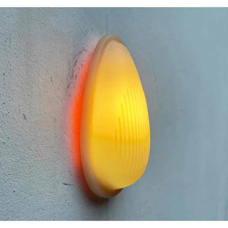 Lámpara de pared italiana postmoderna Model Drop 1 de Marc Sadler, años 90 Plástico en venta