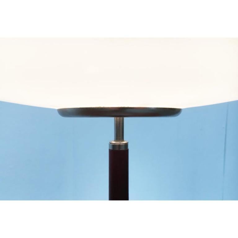 Italienische postmoderne italienische Tischlampe Modell Pao T2 von Matteo Thun für Arteluce, 1990er Jahre im Angebot 4
