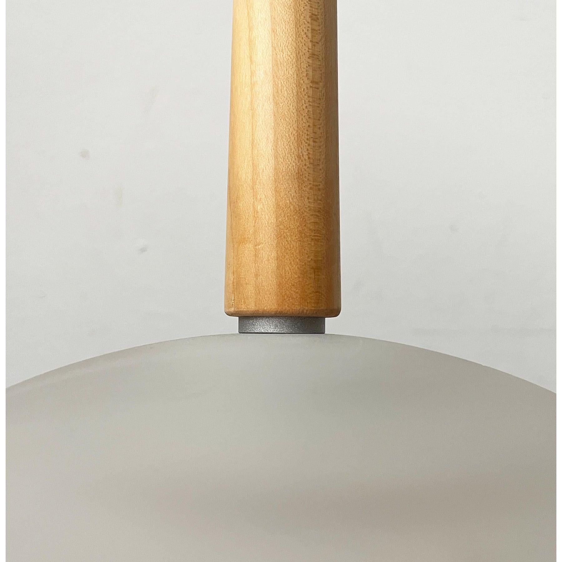 Lampada da tavolo postmoderna italiana Model Pao T2 di Matteo Thun per Arteluce, anni '90 in vendita 3