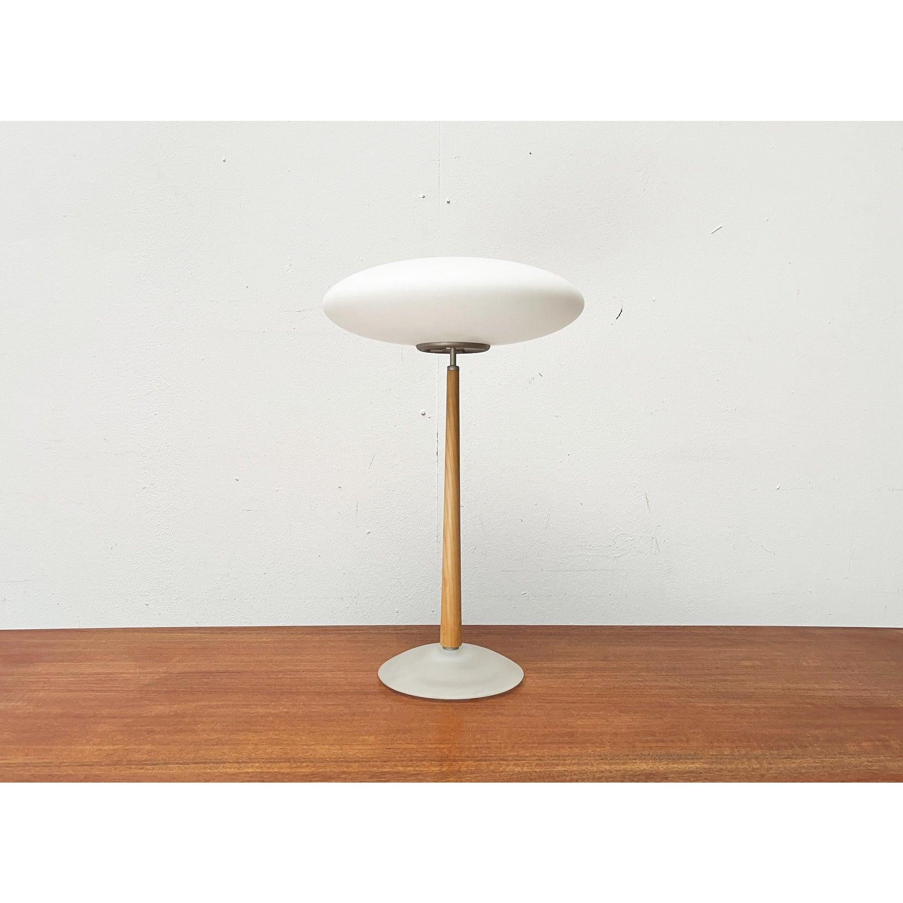 Lampada da tavolo postmoderna italiana Model Pao T2 di Matteo Thun per Arteluce, anni '90 in vendita 6