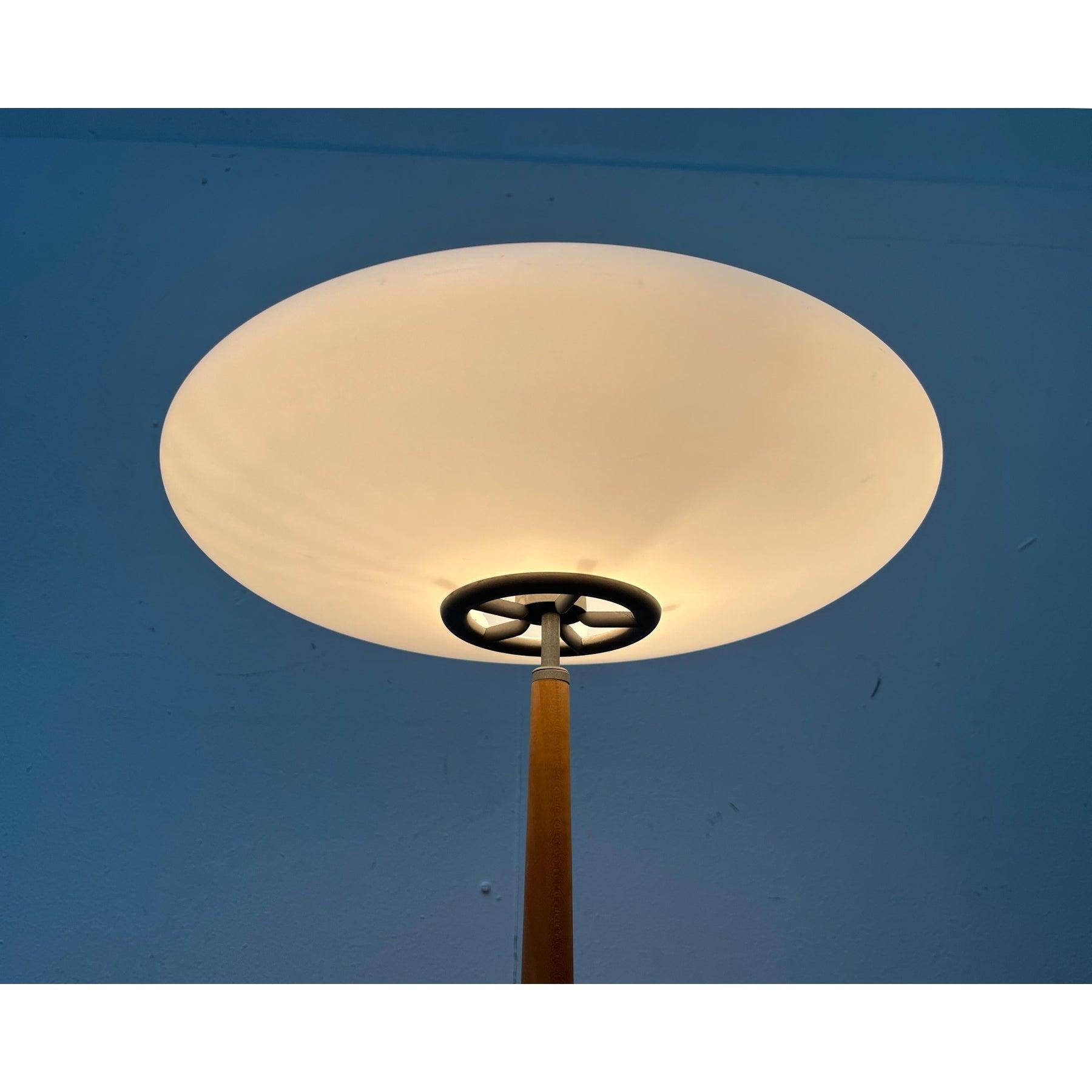 Postmoderno Lampada da tavolo postmoderna italiana Model Pao T2 di Matteo Thun per Arteluce, anni '90 in vendita