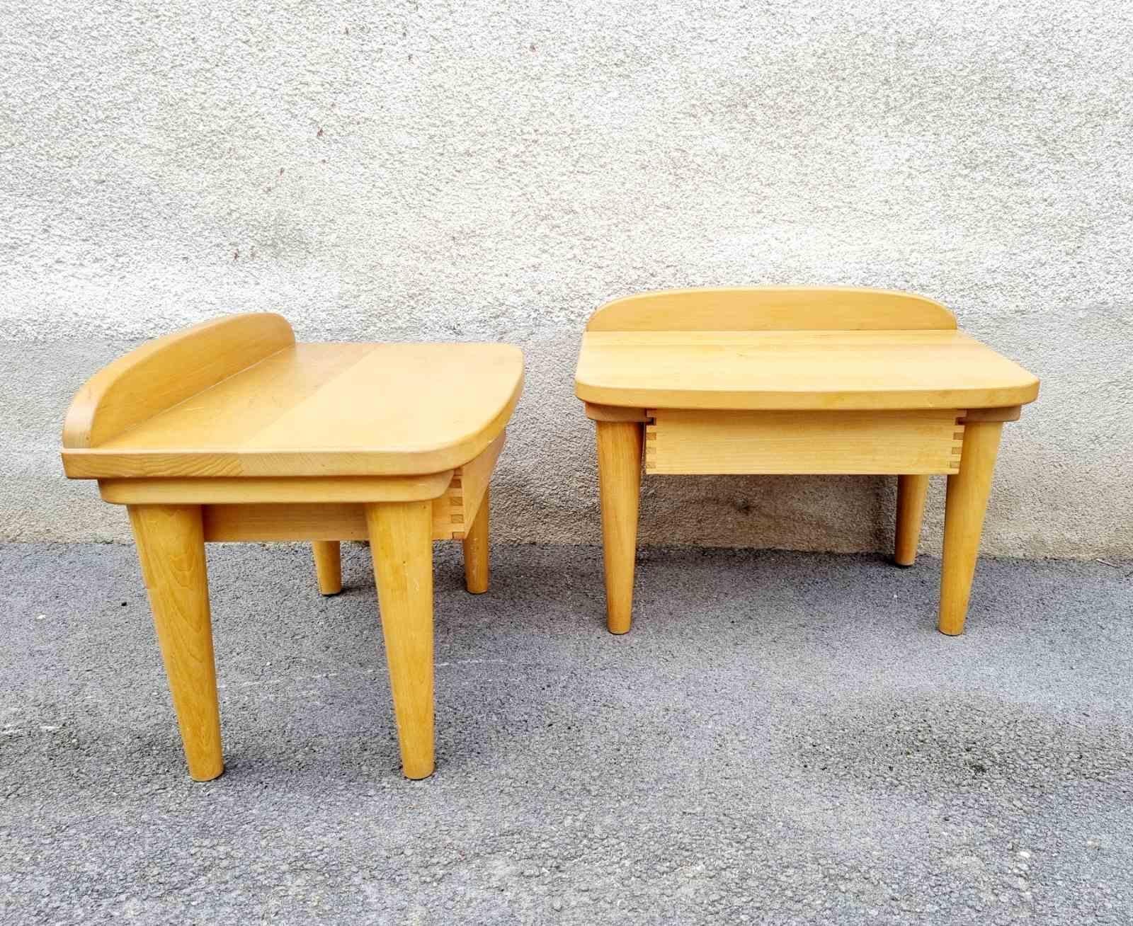 Italian Postmodern Nightstands or Side Tables, 80s Pair In Good Condition For Sale In Lucija, SI