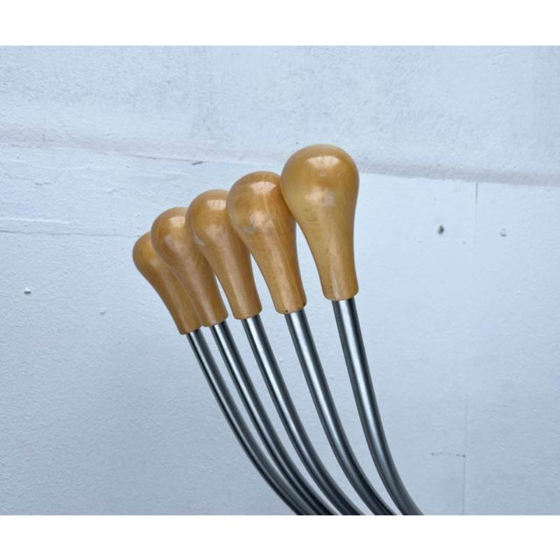 Perchero de pared italiano postmoderno Octopus de J. De Pas para Zanotta, años 90 en venta 6