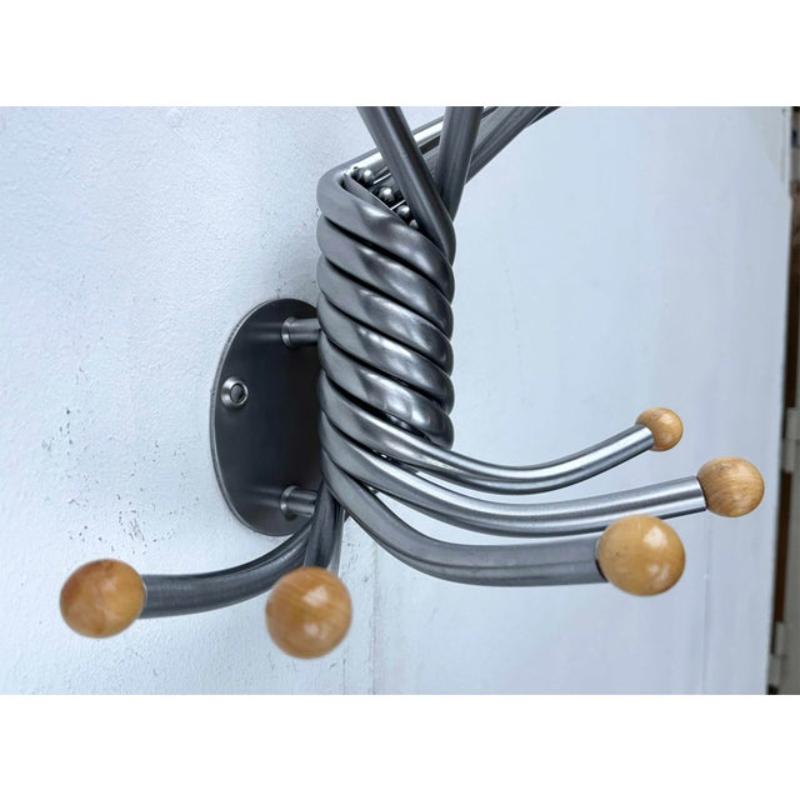 Perchero de pared italiano postmoderno Octopus de J. De Pas para Zanotta, años 90 Italiano en venta