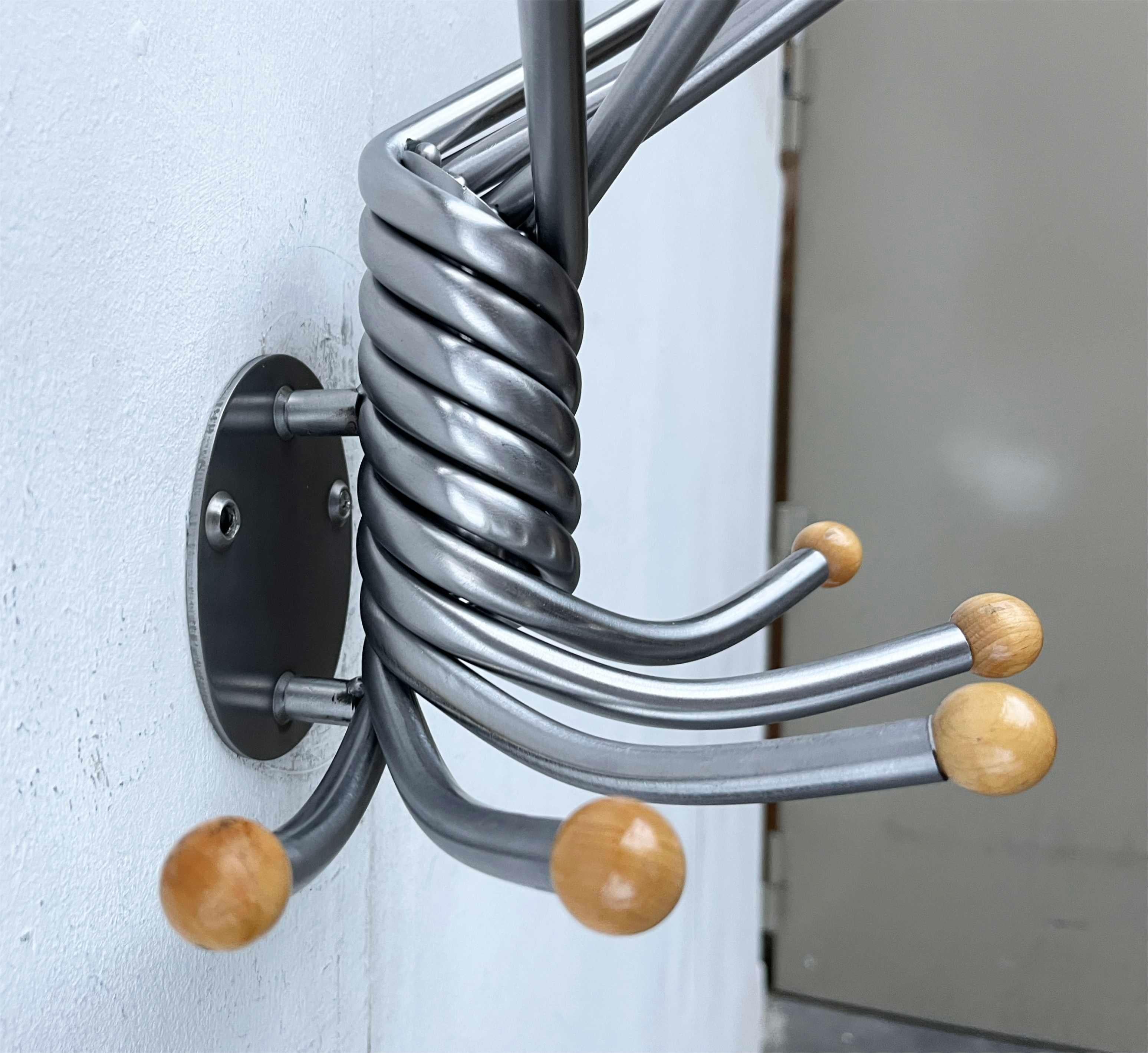 Perchero de pared italiano postmoderno Pulpo, De Pas, Lomazzi, D`Urbino para Zanotta en venta 4