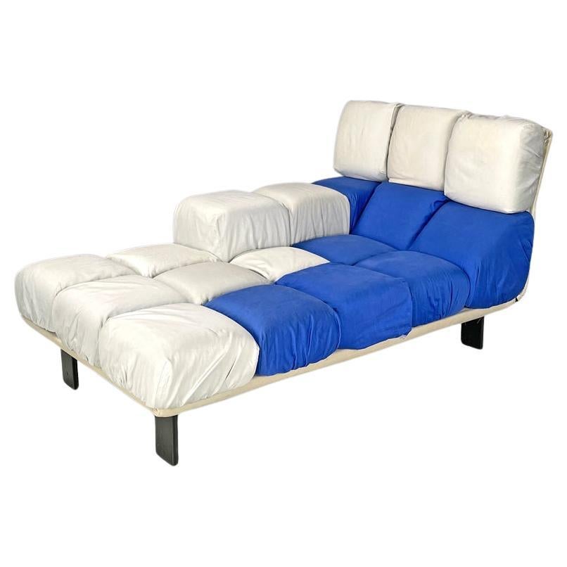 Italian postmodern padded blue and white cubes chaise longue by Arflex, 1990s