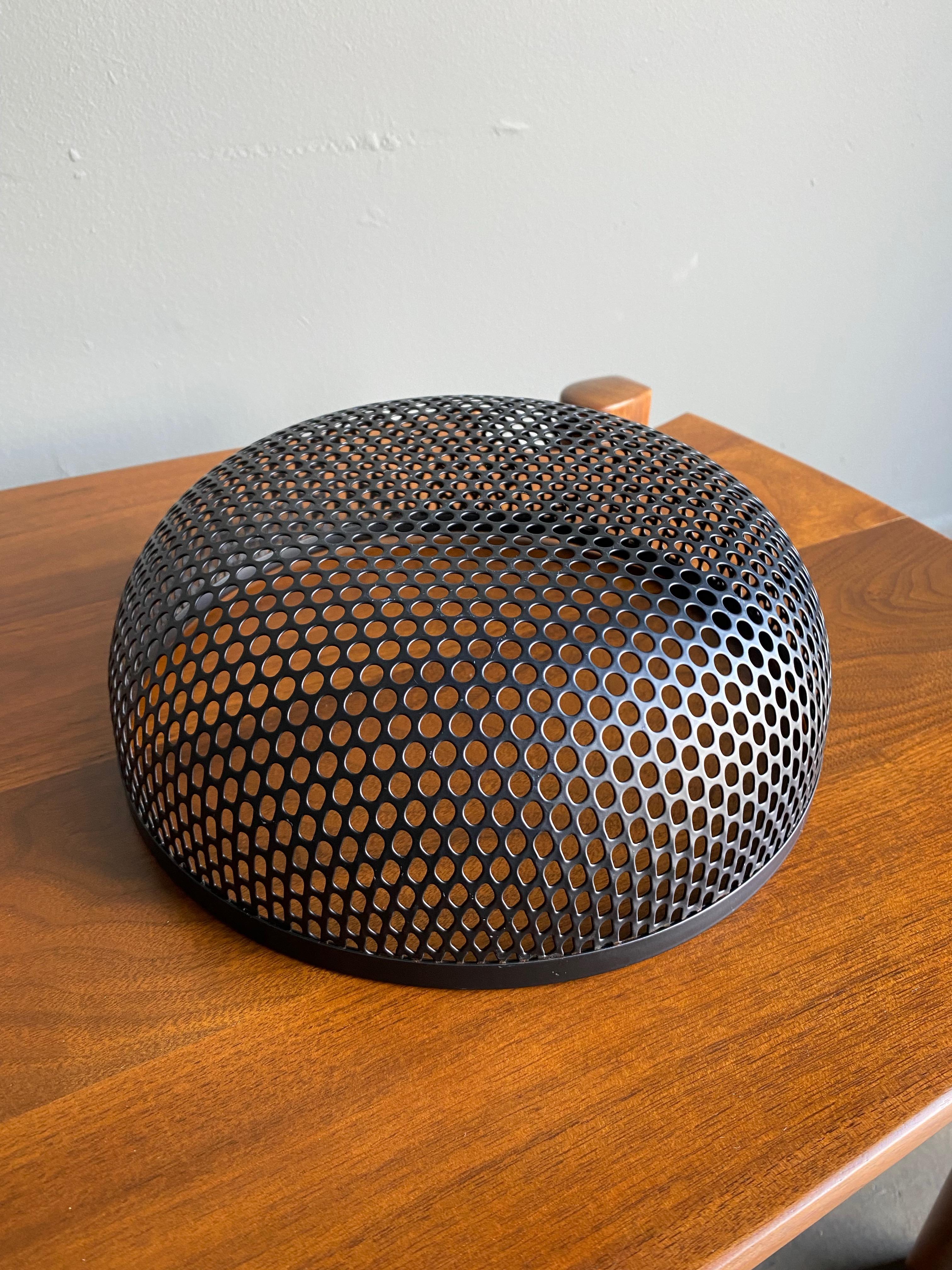 Italian Postmodern Perforated Enameled Black Metal Bowl, circa 1985 4