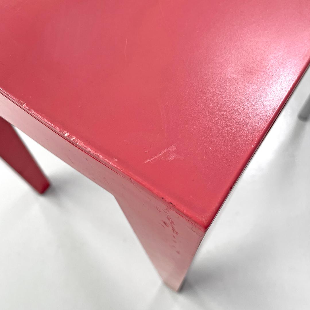 Italian postmodern pink plastic Dr Glob chairs Philippe Starck for Kartell 1980s For Sale 9