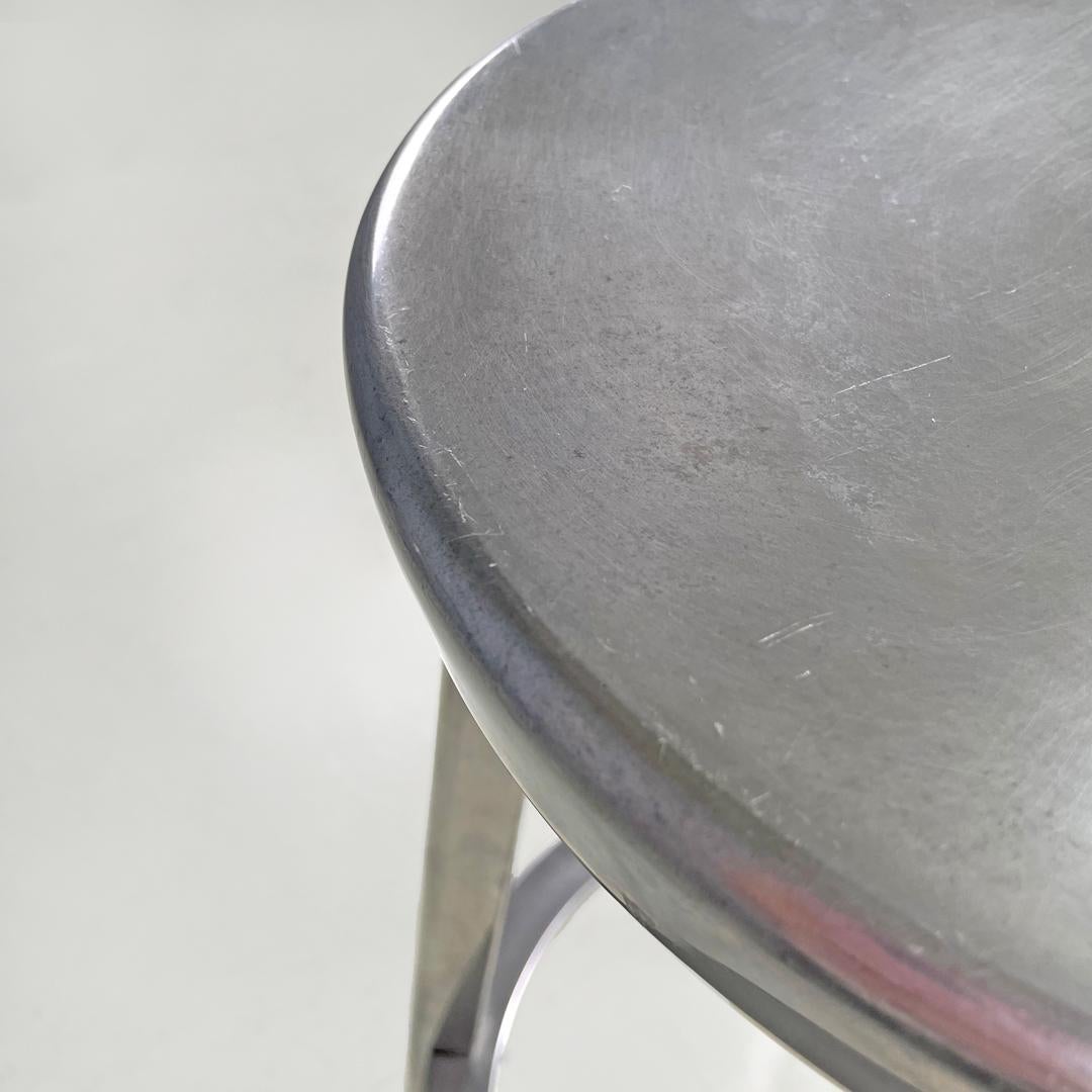 Italian postmodern round aluminum stools by Naoto Fukasawa for Magis, 2000s For Sale 6