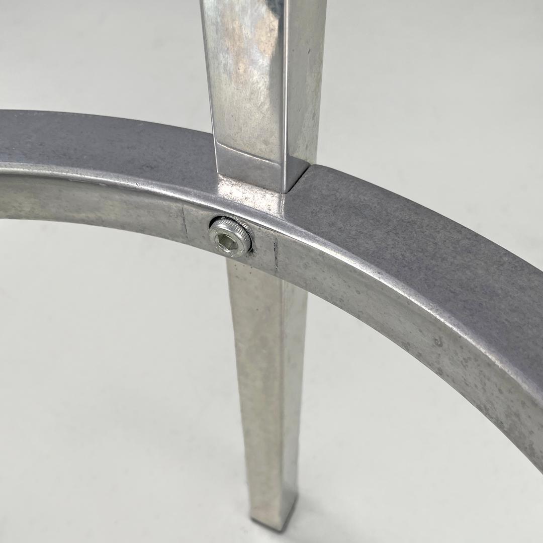 Italian postmodern round aluminum stools by Naoto Fukasawa for Magis, 2000s For Sale 8