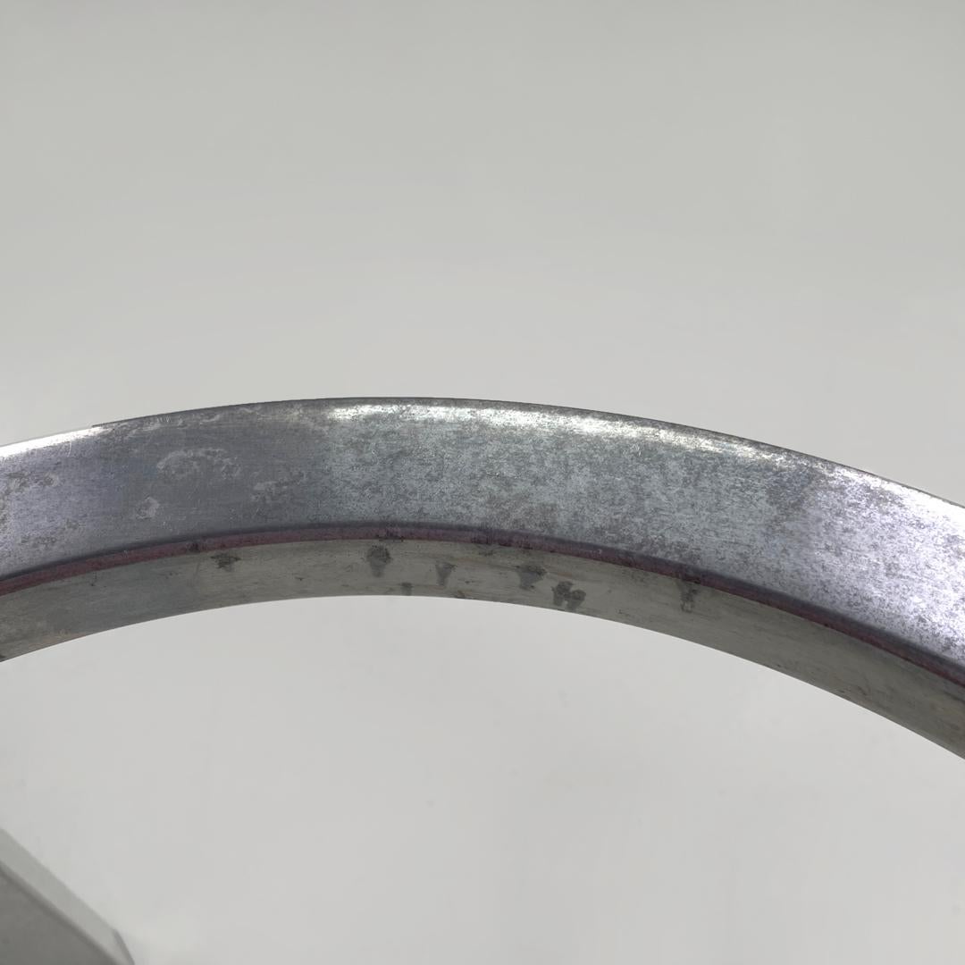 Italian postmodern round aluminum stools by Naoto Fukasawa for Magis, 2000s For Sale 10