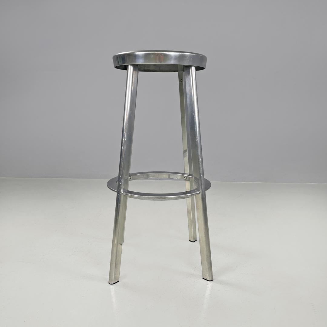 Contemporary Italian postmodern round aluminum stools by Naoto Fukasawa for Magis, 2000s For Sale