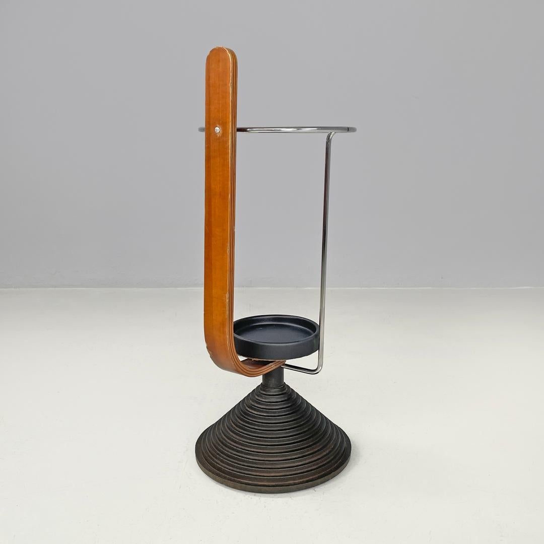 Italian postmodern round umbrella stand by Origlia in cast iron and wood, 1980s In Fair Condition For Sale In MIlano, IT