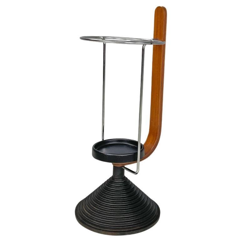Paragüero redondo postmoderno italiano de Origlia en madera y hierro fundido, años 80