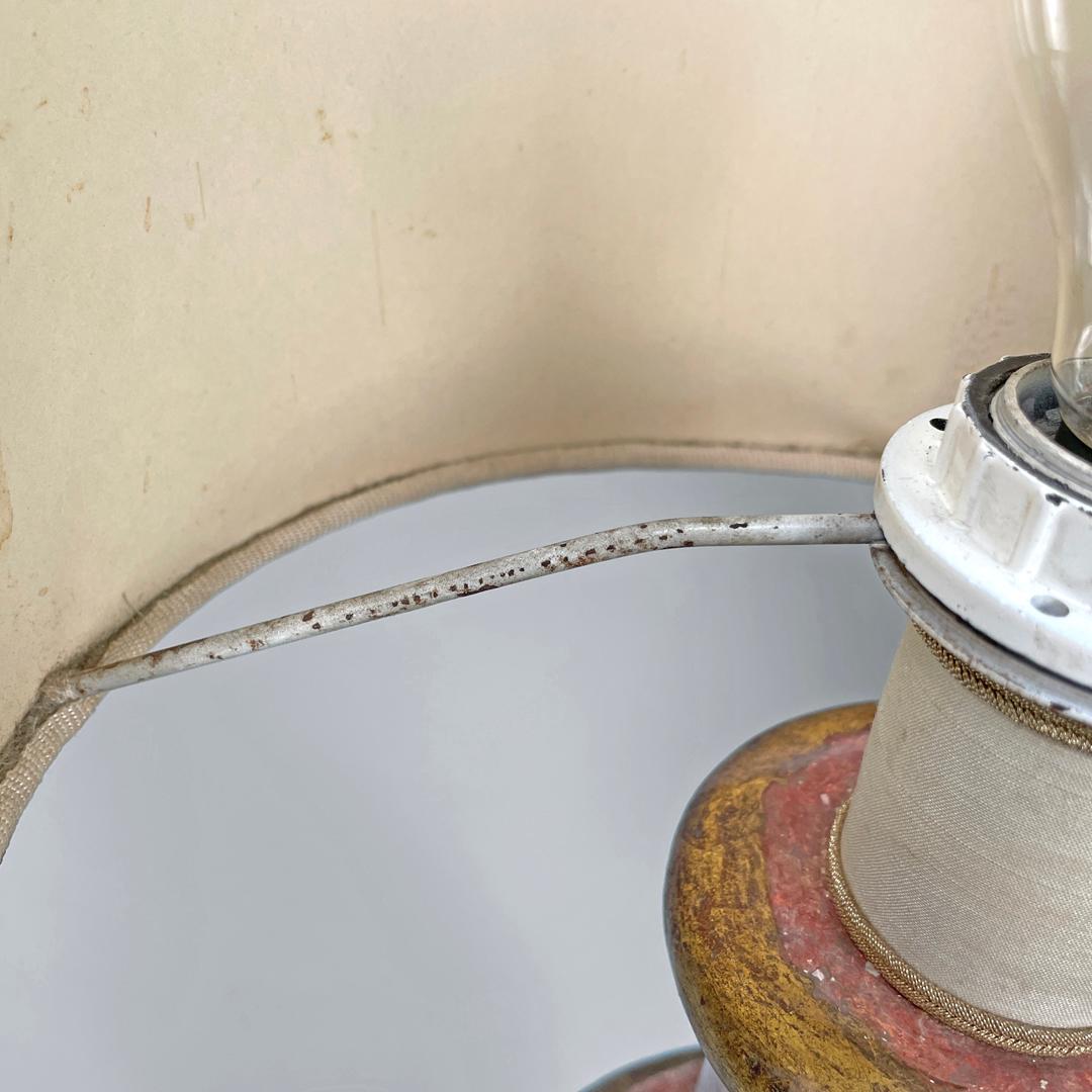 Lampes de table postmodernes italiennes en bois rouge et doré avec abat-jour en tissu, années 1980 en vente 9