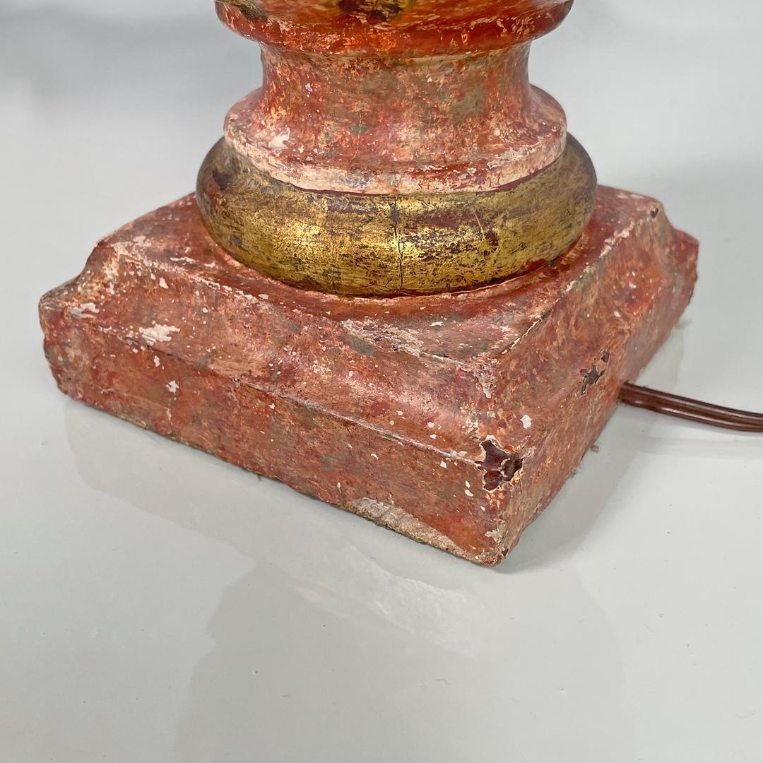 Lampes de table postmodernes italiennes en bois rouge et doré avec abat-jour en tissu, années 1980 en vente 12