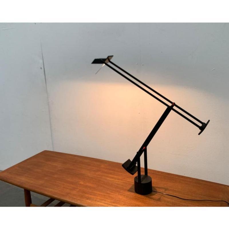 Italienische postmoderne Tizio-Tischlampe aus Italien von Richard Sapper für Artemide, 1970er Jahre im Angebot 4
