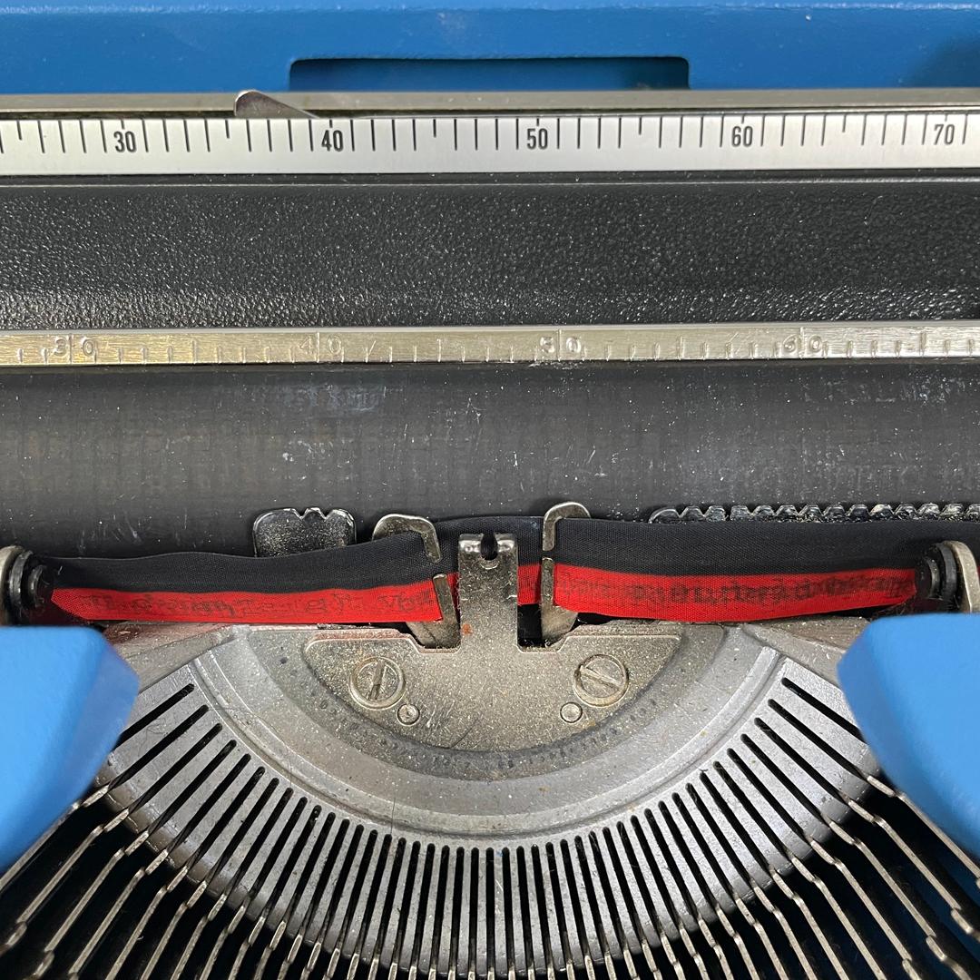 Macchina da scrivere italiana postmoderna Lettera 35 Italia '90 Mario Bellini Olivetti, 1990 6
