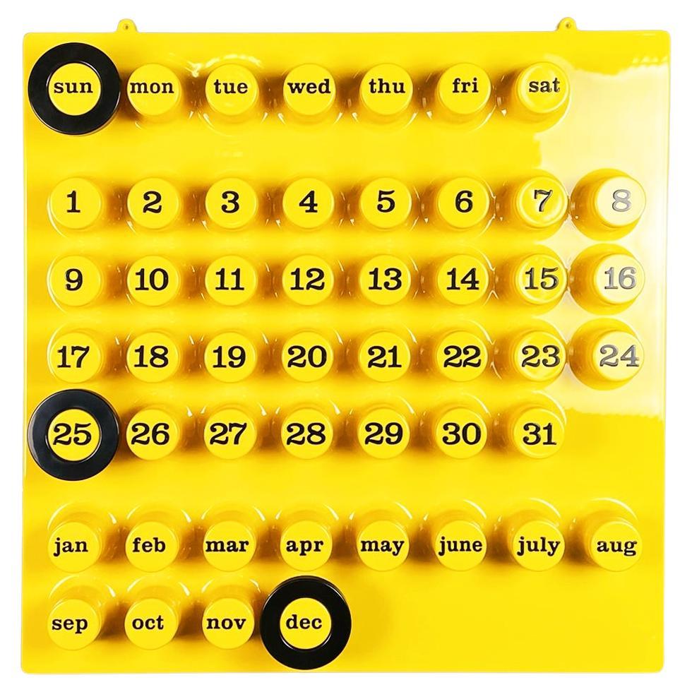 Italian Postmodern Wall Perpetual Calendar by Della Beffa for Ring a Date, 2000s For Sale