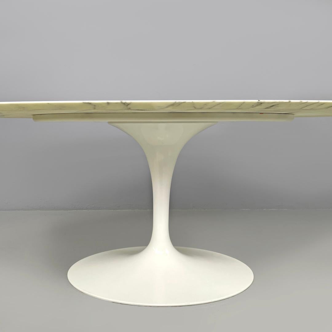 Italian postmodern white marble dining table Tulip Eero Saarinen for Knoll, 2015 For Sale 9