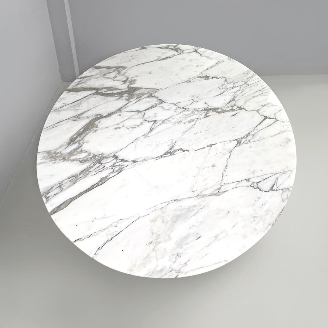 Italian postmodern white marble dining table Tulip Eero Saarinen for Knoll, 2015 For Sale 3