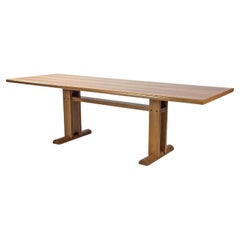 Italienischer postmoderner Holz-Esstisch mit halbkreisförmigen Füßen aus Holz, 1980er Jahre