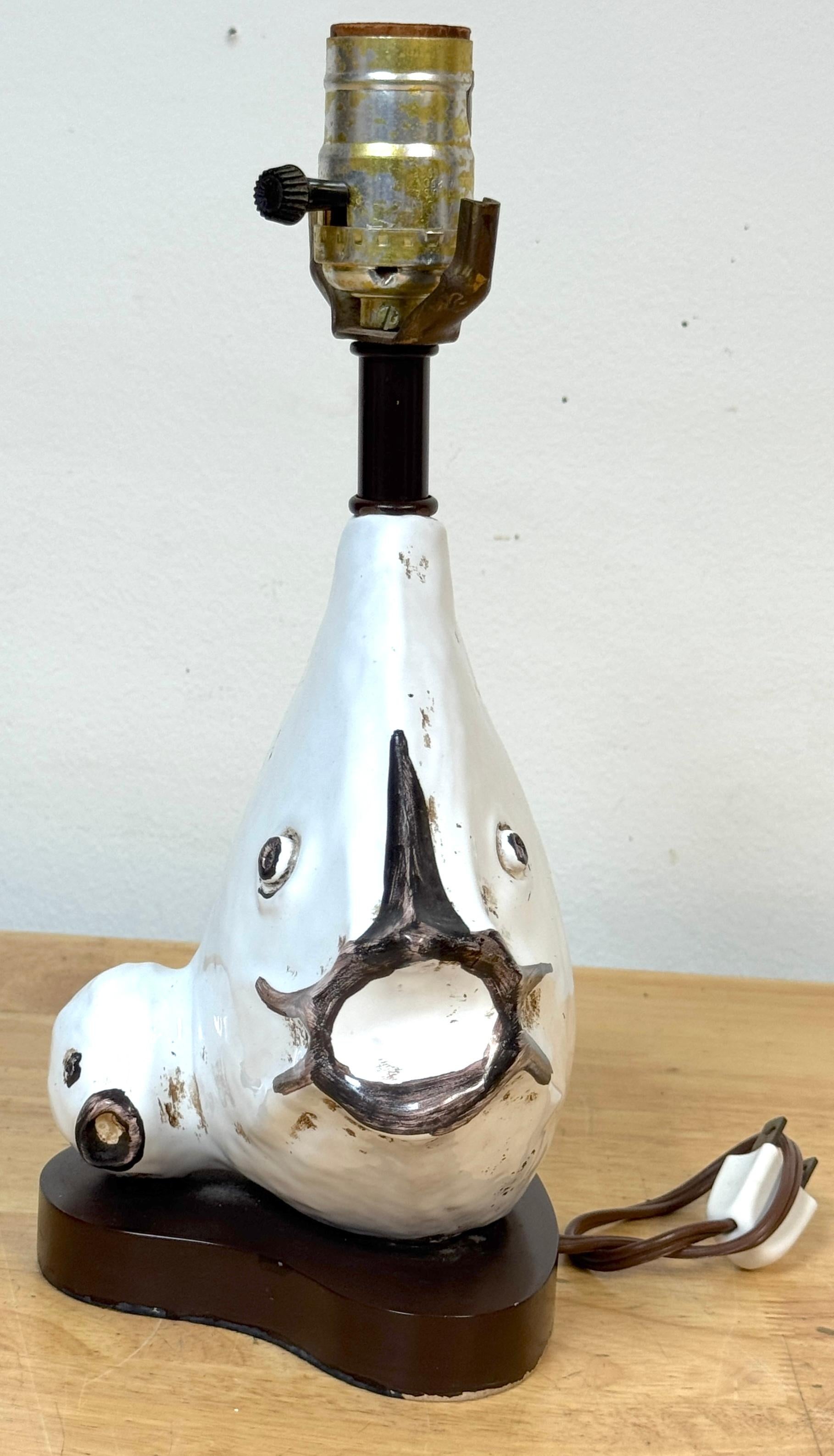 Poteries Lampe poisson en poterie italienne par Ivo De Santis pour Gli Etruschi, Florence, petit modèle en vente