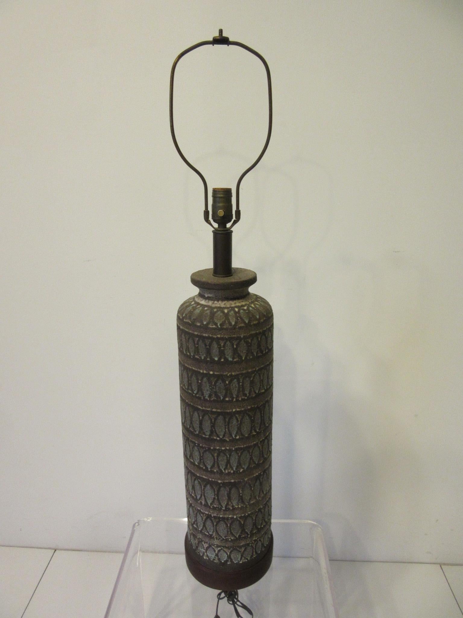 Italian Pottery Lamp in the Style of Fantoni 3