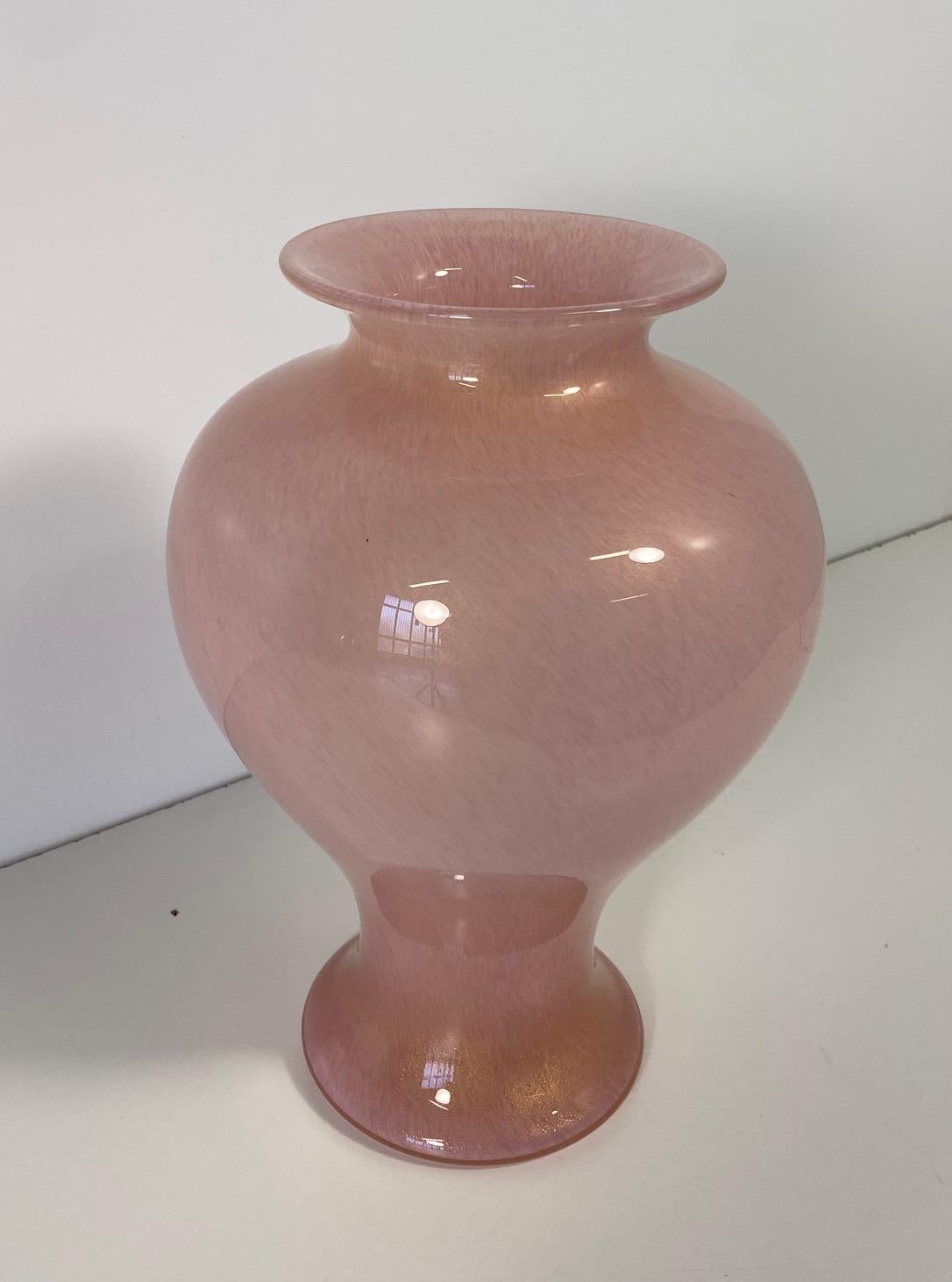 Mid-Century Modern Italian Powder Pink and Gold Leaf Murano Glass Vase by Barovier & Toso For Sale